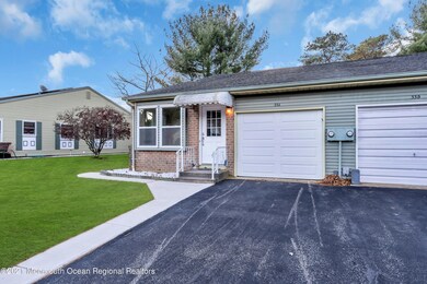 33A Easton Dr, Whiting, NJ 08759 - photo 3