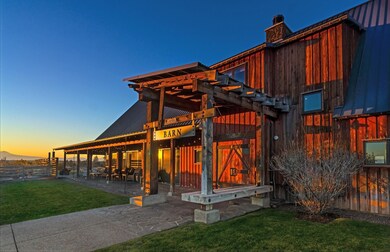 2 - The Barn Our Rustic Elegant Event Ve