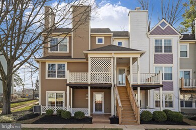 306B Locust St SE unit 15, Vienna, VA 22180 - photo 2