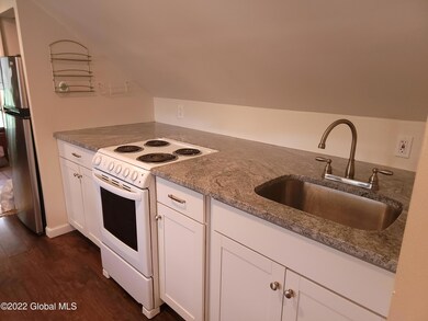 35 Osborne Rd unit 2, Albany, NY 12205 - photo 4