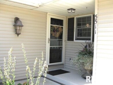 5511 N Ramblewood Ct, Peoria, IL 61615 - photo 2