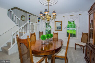 5846 Morningbird Ln, Columbia, MD 21045 - photo 6