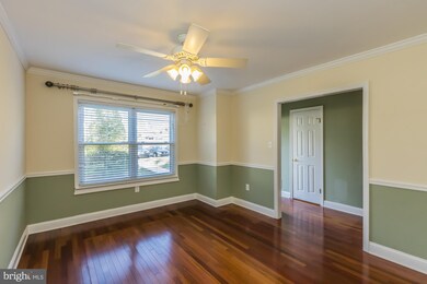 212 Bishop Dr, Aston, PA 19014 - photo 5