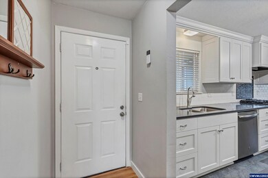 297 Garland Way N, Keizer, OR 97303 - photo 3