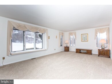 1045 Beverly Ln, Newtown Square, PA 19073 - photo 6
