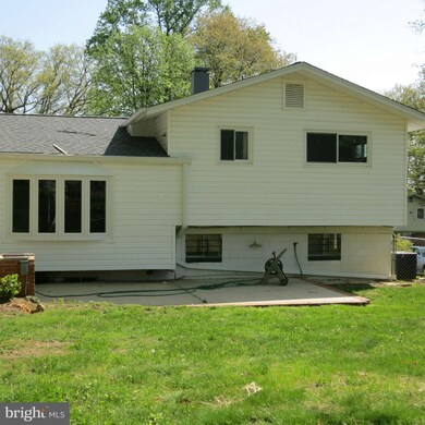 4219 Landgreen St, Rockville, MD 20853 - photo 2