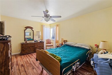 6053 N Lakewood Blvd, Lakewood, CA 90712 - photo 7