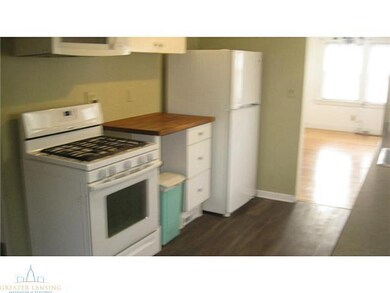 422 W Hodge Ave, Lansing, MI 48910 - photo 3