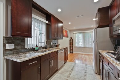 1166 Oakwood Ave, Des Plaines, IL 60016 - photo 7