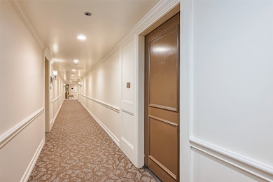 Sage Condominiums unit 1517, Houston, TX 77056 - photo 5