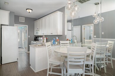 8816 5th St, Highland, IN 46322 - photo 5