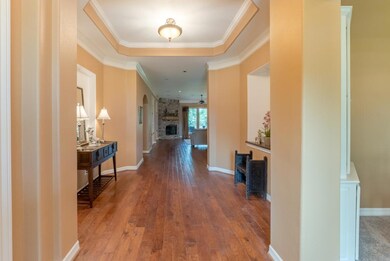 402 Woodlawn Dr, Friendswood, TX 77546 - photo 2