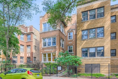 7711 N Marshfield Ave unit 1, Chicago, IL 60626 - photo 2