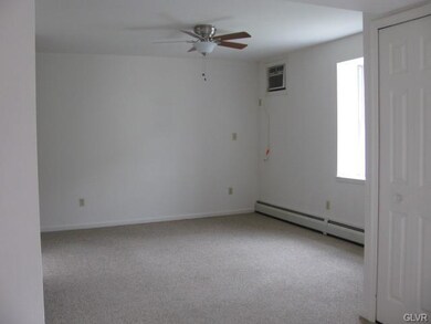 20 N 9th St unit 3, Emmaus, PA 18049 - photo 6