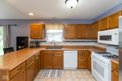 31 Morningside Ct, Whiteland, IN 46184 - photo 5