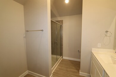 1199 Cavalry Junction Dr, Alvin, TX 77511 - photo 5