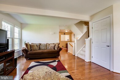 9031 Falcon Glen Ct, Bristow, VA 20136 - photo 4