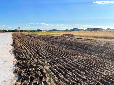 Lot 4 Block 4 W Hall Dr, Lincoln, NE 68532 - photo 6