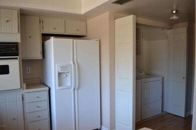 1728 E. Ellis