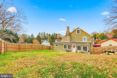 436 Strasburg Ave, Parkesburg, PA 19365 - photo 2