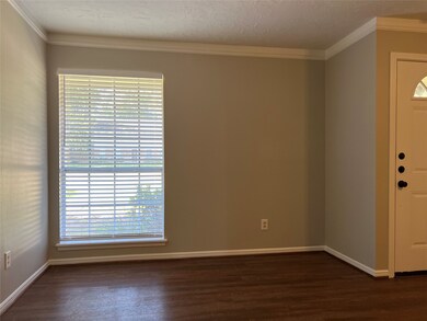 25114 Spring Ridge Dr, Spring, TX 77386 - photo 6