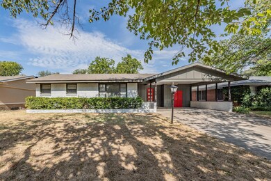 1320 Southern Blvd, Cleburne, TX 76033 - photo 2