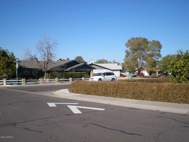 Street view turning north