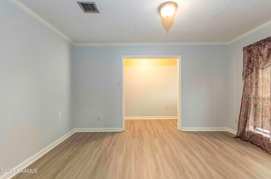 Formal Dining 1