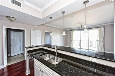 Kitchen w/ granite counters