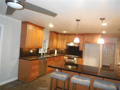 Breakfast area & adjoining fanned Dining area