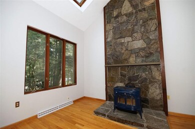 10 Evergreen Dr, Hampstead, NH 03841 - photo 4