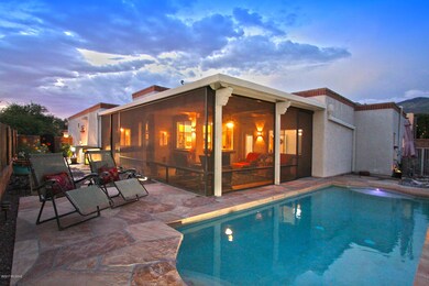 Luxury backyack w/ pool!