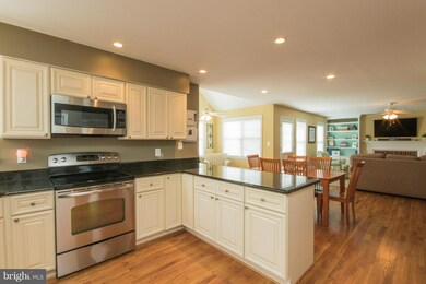 5510 Heritage Hills Cir, Fredericksburg, VA 22407 - photo 6