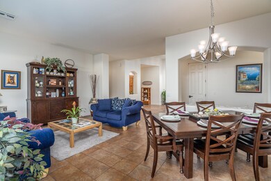 4) FORMAL LIVING_DINING