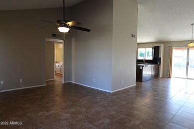 Great room open to kitchen and dinins