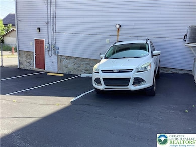 145 S 11th St unit B & C, Easton, PA 18042 - photo 5