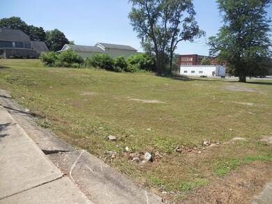 18 S Market St, Muncy, PA 17756 - photo 2