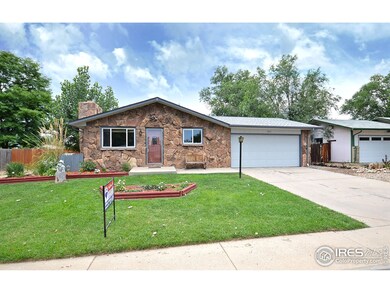 Xtra lrg garage & new garage door