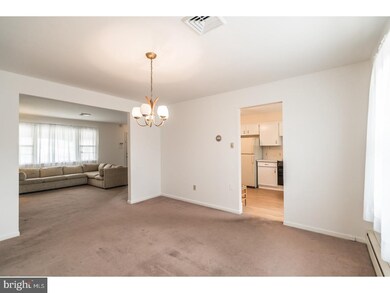 8 Mele Ave, Colmar, PA 18915 - photo 6