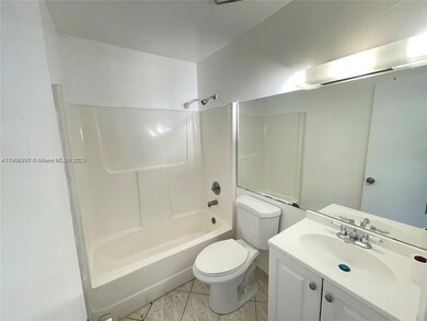 680 W Park Dr unit 3201, Miami, FL 33172 - photo 5