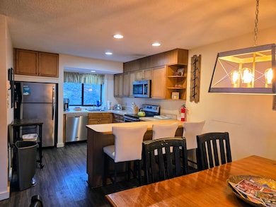 36 Easterly Rd unit 2, Lincoln, NH 03251 - photo 7