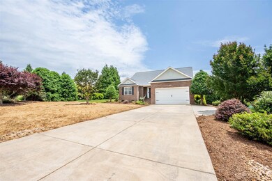 107 Windrow Ln, Statesville, NC 28625 - photo 4