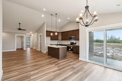 5017 Waterford Ln, Middletown, OH 45042 - photo 7