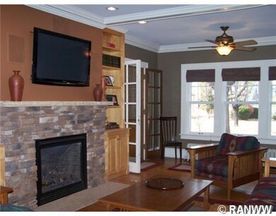 202 12th St SE, Menomonie, WI 54751 - photo 4