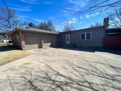 1500 S Hatcher St, Decatur, TX 76234 - photo 2