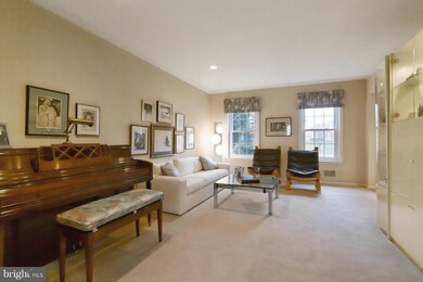 14872 Dufief Dr, North Potomac, MD 20878 - photo 3