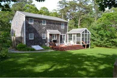 36 Meadow View Rd, Vineyard Haven, MA 02568 - photo 2