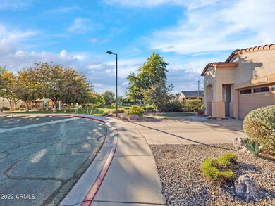 4-web-or-mls-_1566015