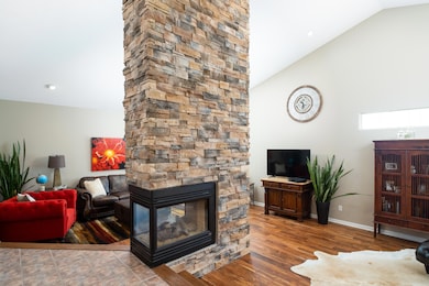 Stacked stone FP