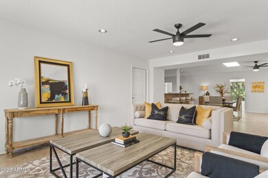 16-web-or-mls-6928-e-thunderbird-rd